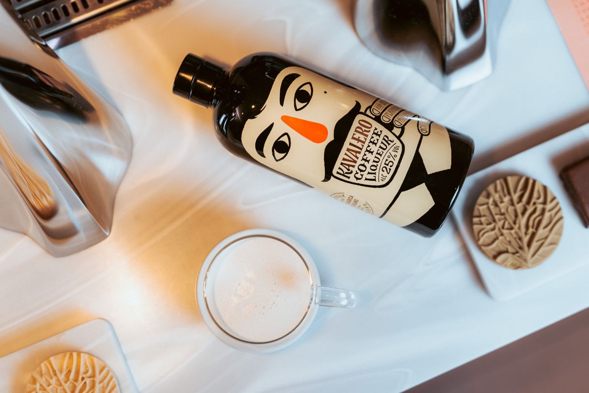Kavalero Coffee Liquor | Výberová káva Mlsnacava